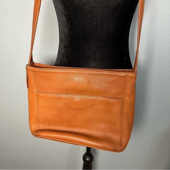 Vintage Coach Tan Leather Shoulder Bag - Picture 1 of 7